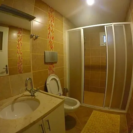 Siteye Ozel Havuz Ve Plajli Apart - Stella Maris Kaş