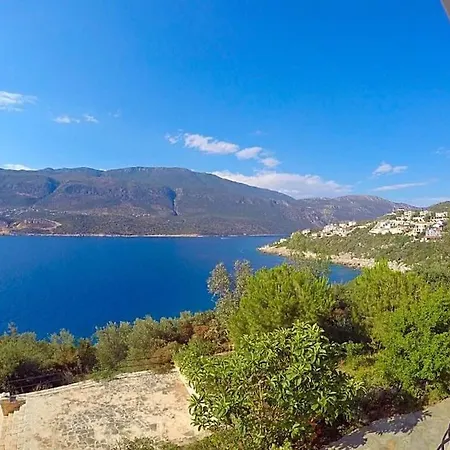 Siteye Ozel Havuz Ve Plajli Apart - Stella Maris *